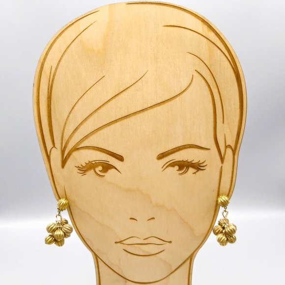 Vintage Cluster Dangle Earrings, Dangling Gold Tone Fluted Beads, Retro Chic - Picture 3 of 5